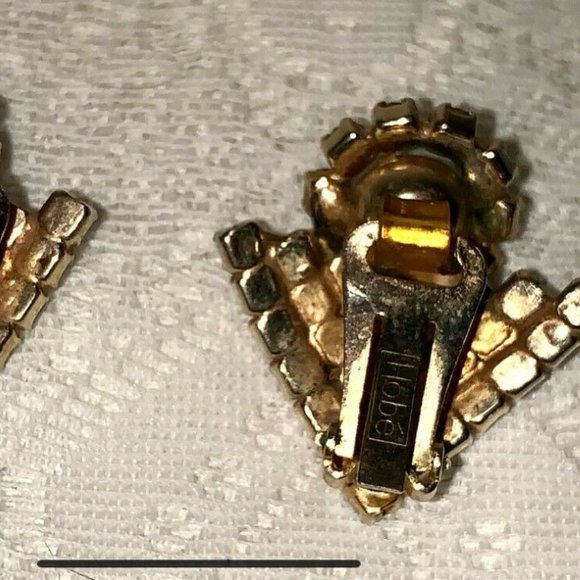 Vintage Signed HOBE Clip Earrings, AB Crystal - Picture 3 of 6